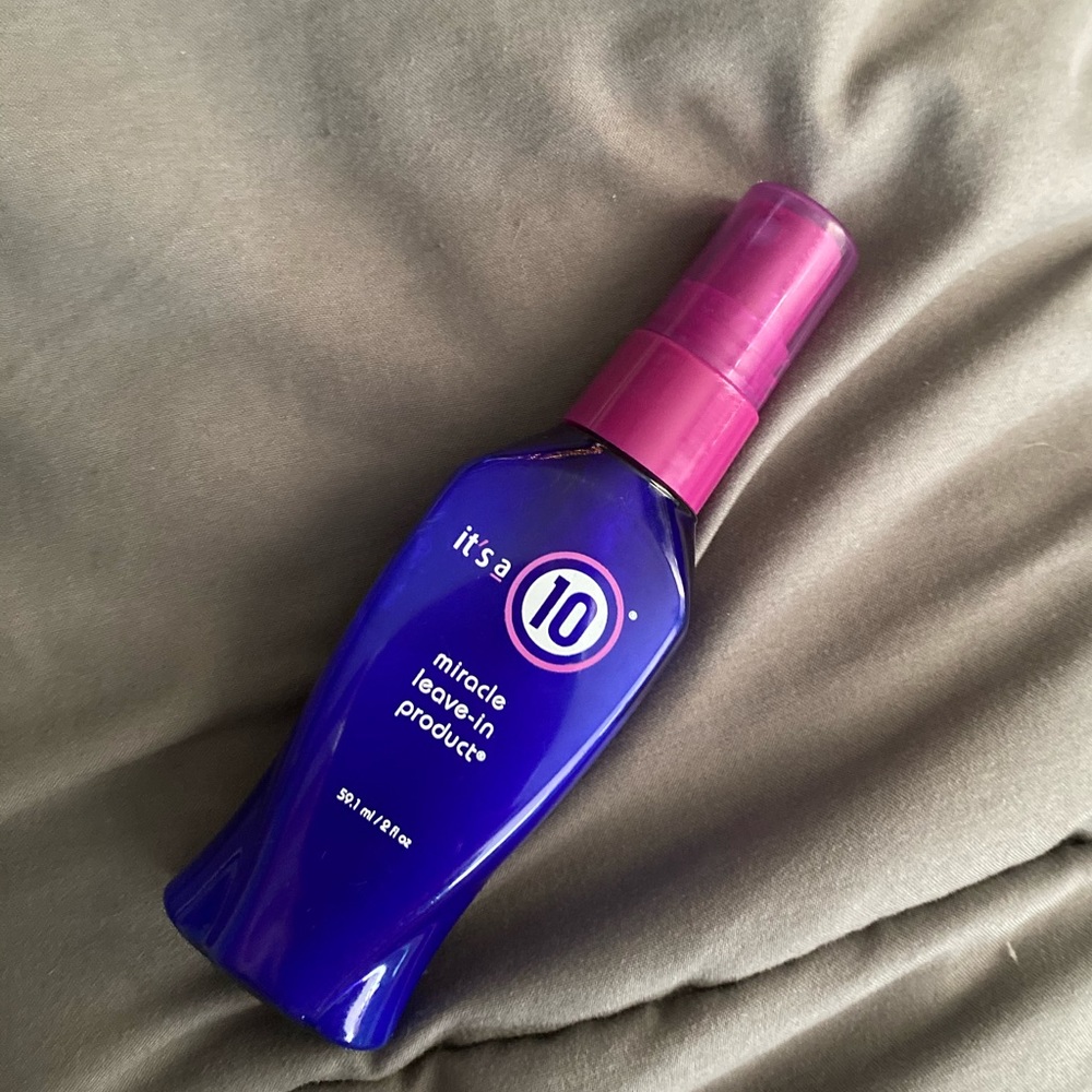 IT'S A 10 MIRACLE LEAVEIN CONDITIONER SPRAY💆🏽‍♀️